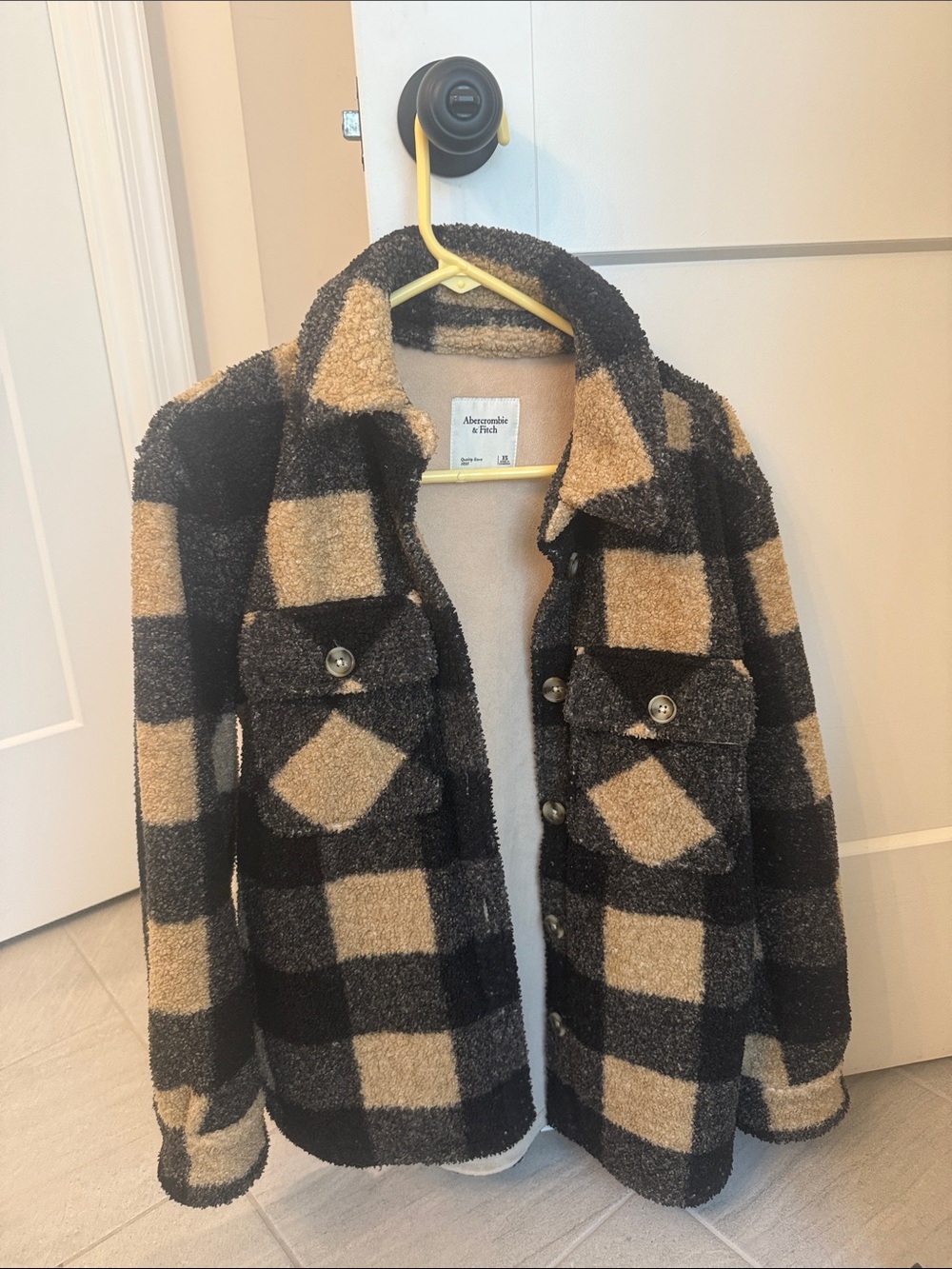Abercrombie & Fitch Black and Tan Plaid Sherpa Shacket